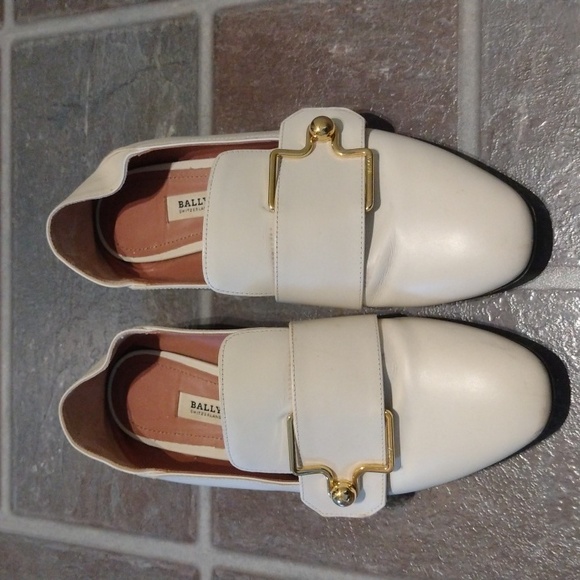 Bally white cream gold buckle hardware loafer size 36.5 - Picture 11 of 11